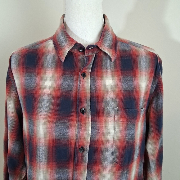 Taylor Stitch The California in Red Shadow Plaid Size 42 Large - Picture 8 of 10